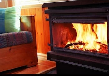 Lorne Bush House Cottages & Eco Retreats - Whitsundays Accommodation 6