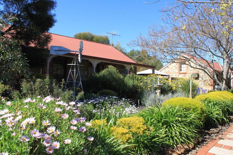 Langmeil Cottages - Whitsundays Accommodation 4