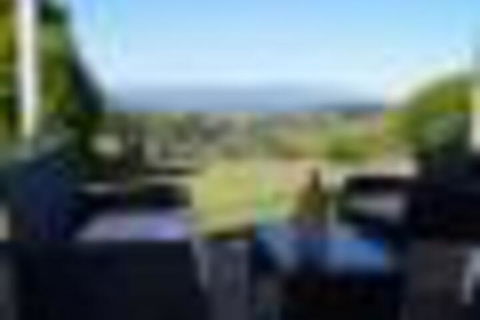 Eagles View Bed & Breakfast - Whitsundays Accommodation 4