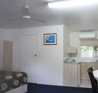 Mango Tree Motel - Whitsundays Accommodation