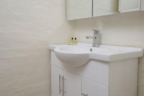 Enzian Hotel - Mt Buller - Whitsundays Accommodation 4