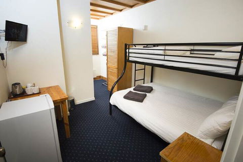 Enzian Hotel - Mt Buller - Whitsundays Accommodation 6