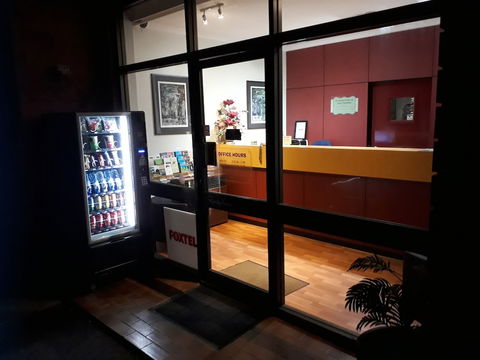 Moe Motor Inn - Whitsundays Accommodation 2