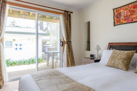 Harpers On The Beach - Whitsundays Accommodation 3