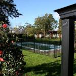 Captains Lodge International & VIP Restaurant - Whitsundays Accommodation 0