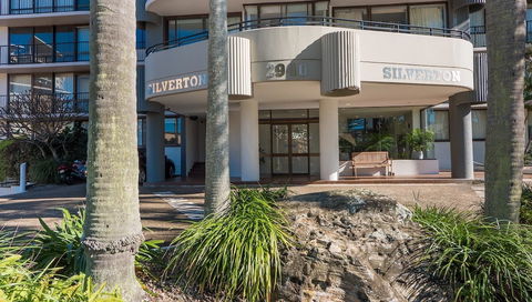 Silverton Holiday Apartments - Whitsundays Accommodation 1