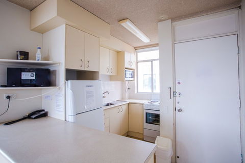 Suntower - Whitsundays Accommodation 2