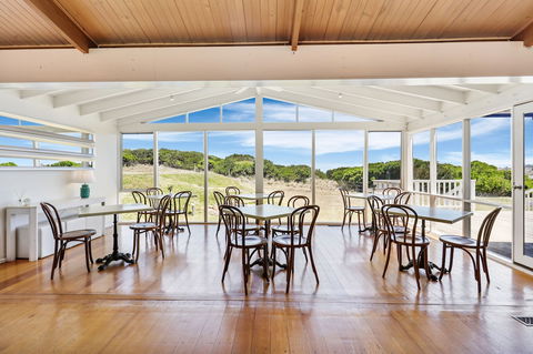 Clifftop Boutique Accommodation - Whitsundays Accommodation 3