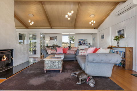 Clifftop Boutique Accommodation - Whitsundays Accommodation 6