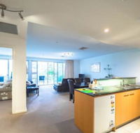 Glenelg Beachside Apartments - Whitsundays Accommodation