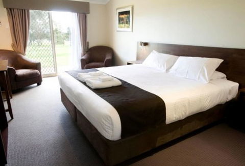 Mercure Bunbury Sanctuary Golf Resort - Whitsundays Accommodation 4