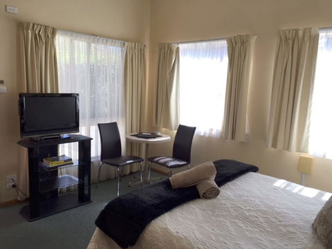 Westwood Motor Inn - Whitsundays Accommodation 5