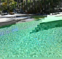 Araluen Motor Lodge - Whitsundays Accommodation