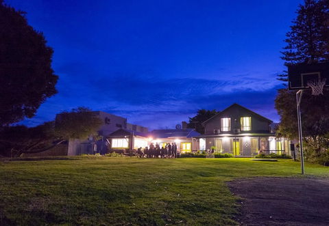 Dunsborough Beachouse YHA Hostel - Whitsundays Accommodation 5