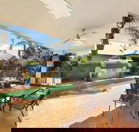 Edward Parry Motel  Apartments - Whitsundays Accommodation