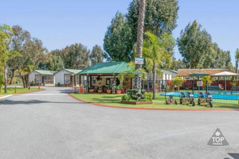 Mandurah Caravan & Tourist Park - Whitsundays Accommodation 0