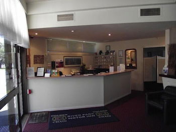 River Park Motor Inn - Whitsundays Accommodation 3