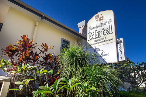 Yamba Beach Motel - Whitsundays Accommodation 5