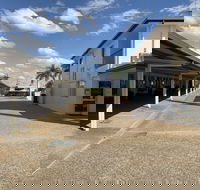 Silo Motor Inn - Whitsundays Accommodation