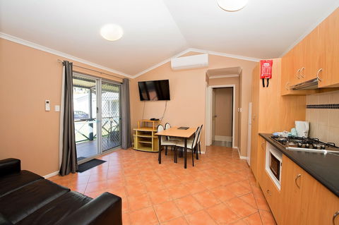 Discovery Parks â€“ Bunbury Village - Whitsundays Accommodation 6