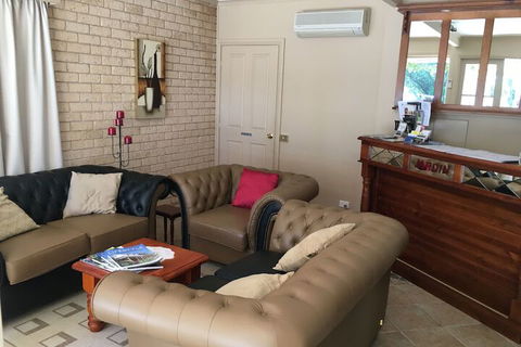 Ophir Gold Bed & Breakfast - Whitsundays Accommodation 4