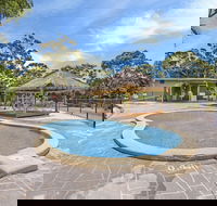 Seven Mile Beach Holiday Park - Whitsundays Accommodation