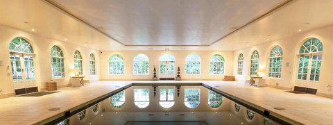 Milton Park Country House Hotel & Spa - Whitsundays Accommodation 1