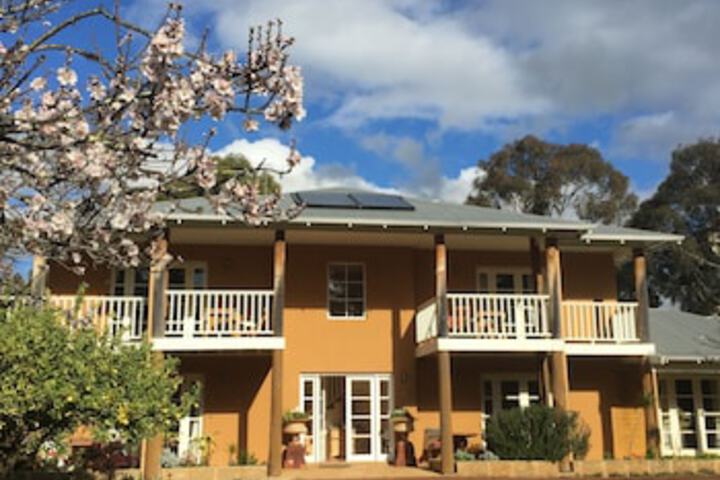 Yallingup Siding WA Whitsundays Accommodation