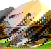 Amberoo Apartments Tamworth - Whitsundays Accommodation