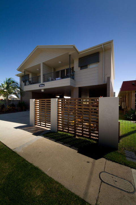 Rockhampton Serviced Apartments - Whitsundays Accommodation 1