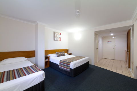 Rockhampton Serviced Apartments - Whitsundays Accommodation 6