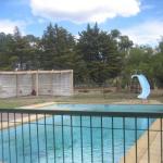 Golden Hills Motel - Whitsundays Accommodation 0