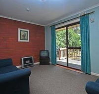 Kingsway Holiday flats  Gariwerd house. - Whitsundays Accommodation