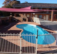 Ben Chifley Motor Inn - Whitsundays Accommodation
