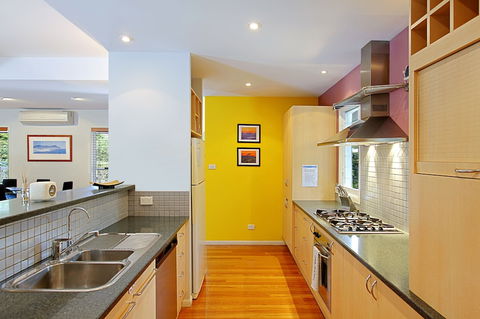 A PERFECT STAY - Abode At Byron - Whitsundays Accommodation 2