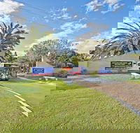 Acclaim Pine Grove Holiday Park - Whitsundays Accommodation
