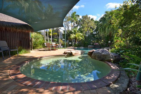 Raintrees On Moffat Beach - Whitsundays Accommodation 2
