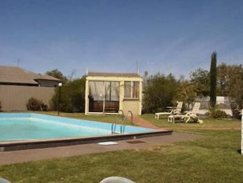Darlot Motor Inn - Whitsundays Accommodation 1