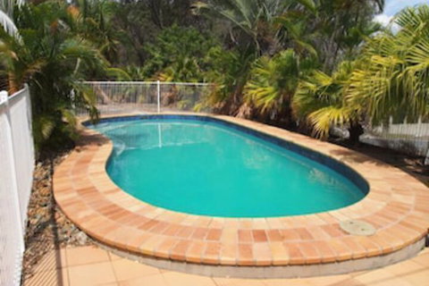 Harbour View Motel - Whitsundays Accommodation 4