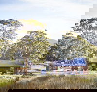 Adventure Bay Retreat - Whitsundays Accommodation