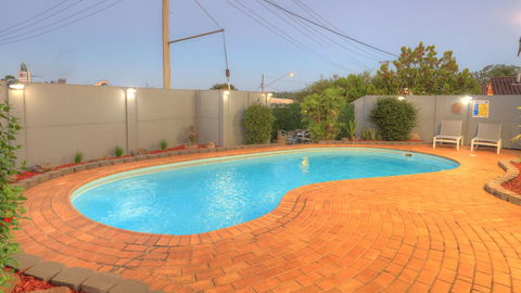 Grafton Lodge Motel - Whitsundays Accommodation 6