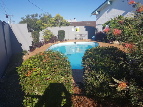 Grafton Lodge Motel - Whitsundays Accommodation 4