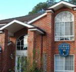Cutmore Cottages LAuberge Angara - Whitsundays Accommodation