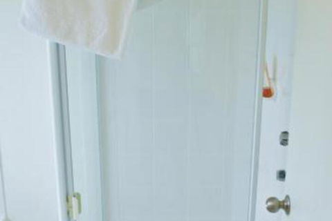 Edgewater Escape - Whitsundays Accommodation 0