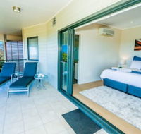 Loka Santi - Whitsundays Accommodation