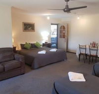 Beachport Motor Inn - Whitsundays Accommodation