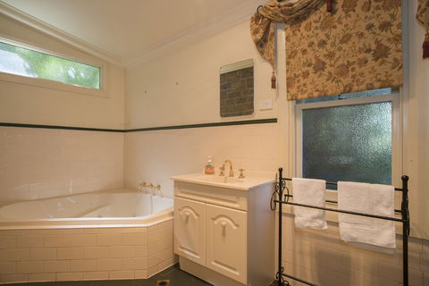 Barossa Dreams - Whitsundays Accommodation 6