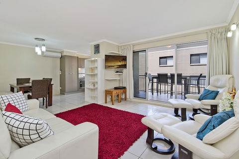 Joanne Apartments - Whitsundays Accommodation 4