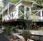 Eumundi Yacht Club B  B - Whitsundays Accommodation