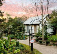 Olinda Country Cottages - Whitsundays Accommodation